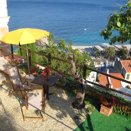 Palazzo Vescovile Hotel Noli Bagian luar foto
