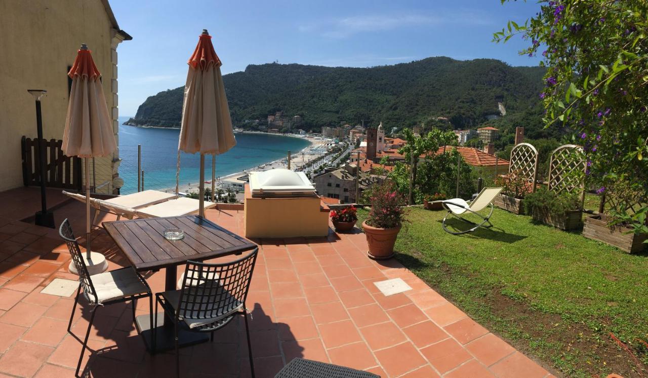Palazzo Vescovile Hotel Noli Bagian luar foto