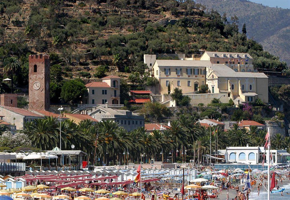 Palazzo Vescovile Hotel Noli Bagian luar foto